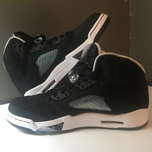 Air Jordan 5  Retro “Oreo” “Moonlight”